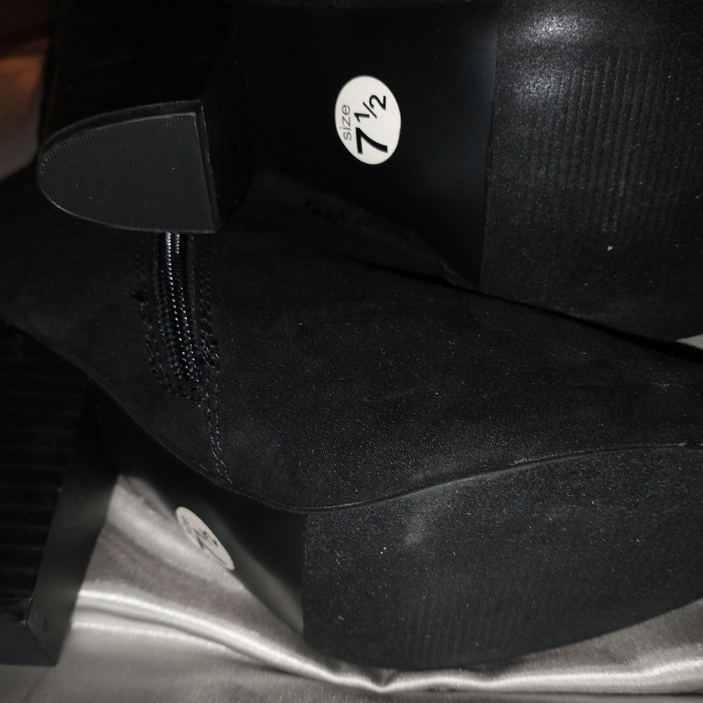 NEW Women's "Lia" Cone Heel Boot - 7.5 WC - Picture 3 of 7
